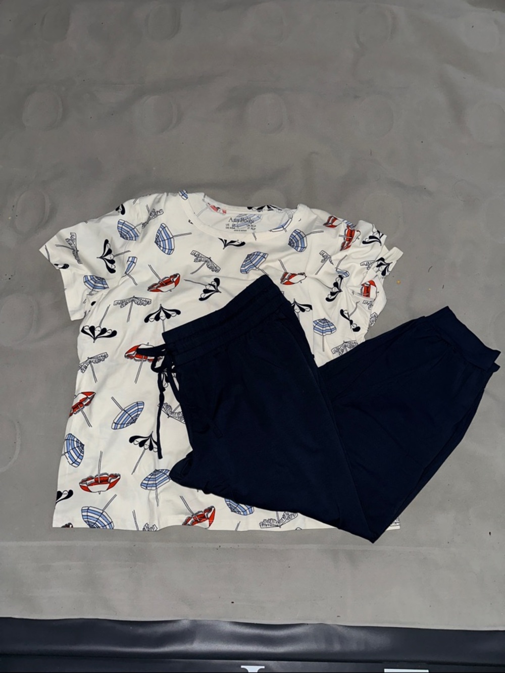 Any Body Women’s White Beach Umbrella Print Tee & Navy Jogger Set